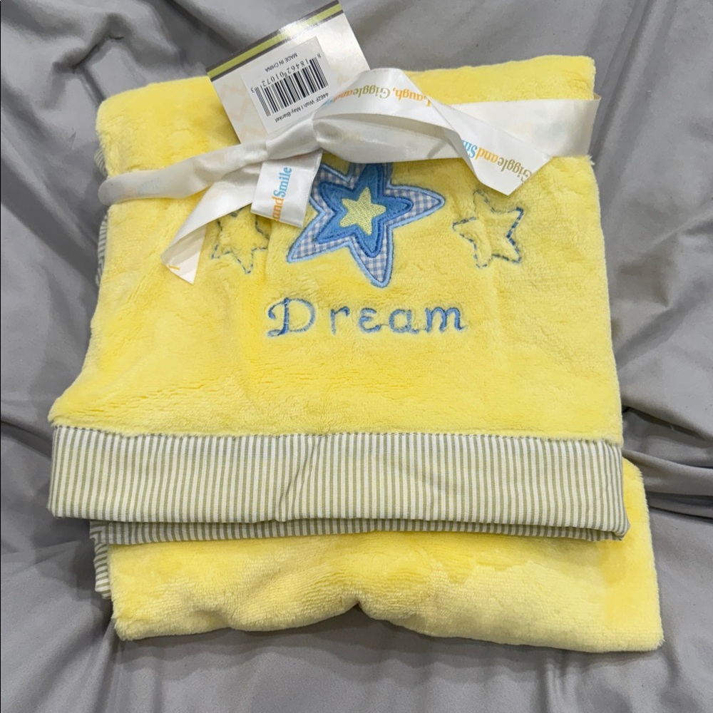 Dreamy Yellow and Blue Star Kids blanket
